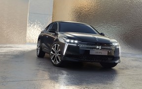 DS 4 2025 ext DS 4 2025 ext