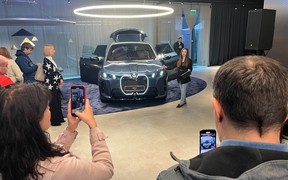 BMW iX Int ext BMW iX Int ext