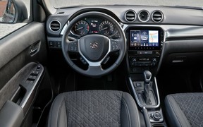 Suzuki Vitara int Suzuki Vitara int