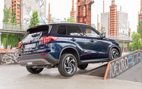 Suzuki Vitara ext Suzuki Vitara ext