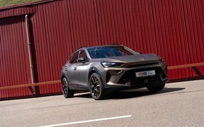 Cupra Formentor VZ 2025 int Cupra Formentor VZ 2025 int