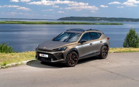 Cupra Formentor VZ 2025 int Cupra Formentor VZ 2025 int