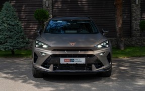 Cupra Formentor VZ 2025 int Cupra Formentor VZ 2025 int