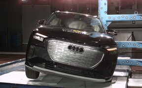 Audi Q4 e-tron crash Audi Q4 e-tron crash