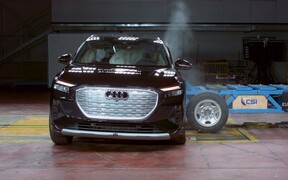 Audi Q4 e-tron crash Audi Q4 e-tron crash