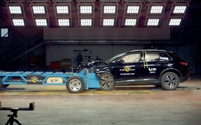 Audi Q4 e-tron crash Audi Q4 e-tron crash