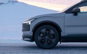 Volvo EX30 Cross Country ext