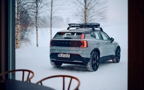 Volvo EX30 Cross Country ext