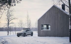 Volvo EX30 Cross Country ext
