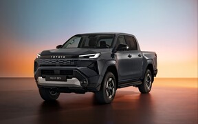 NEW Hilux BEV