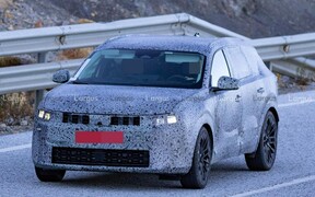 Dacia C-Neo spy