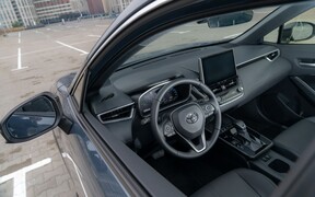 Toyota Corolla Cross Fl Test Int