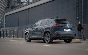 Toyota Corolla Cross Fl Test ext