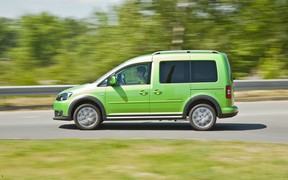 VW Cross Caddy динамика