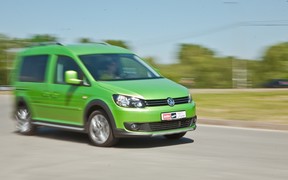 VW Cross Caddy еще динамика