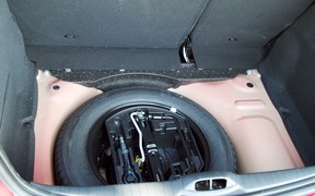 Peugeot 208 & VW Polo - багажники Peugeot 208 & VW Polo - багажники
