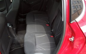 Peugeot 208 - салон Peugeot 208 - салон