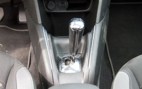 Peugeot 208 - салон Peugeot 208 - салон