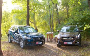 Hyundai ix35 + Mazda CX-5 Hyundai ix35 + Mazda CX-5