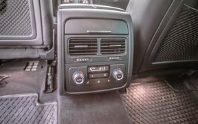 VW Touareg - задние места VW Touareg - задние места