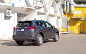 Toyota RAV4 - внешность