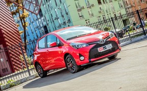 Toyota Yaris - виды