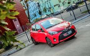 Toyota Yaris - виды