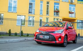 Toyota Yaris - виды