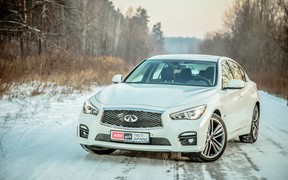 Infiniti Q50 - внешность спереди