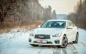 Infiniti Q50 - внешность спереди