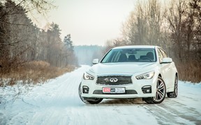 Infiniti Q50 - внешность спереди