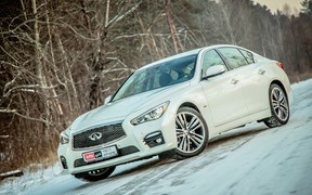 Infiniti Q50 - внешность спереди