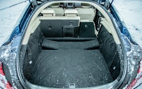 Opel Insignia - багажник Opel Insignia - багажник