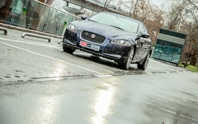 Jaguar XF