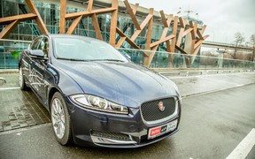 Jaguar XF