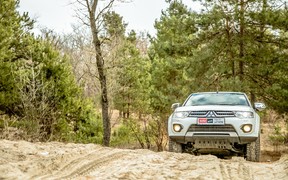Mitsubishi Pajero Sport Mitsubishi Pajero Sport