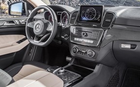 Mercedes-Benz GLE Coupe in Mercedes-Benz GLE Coupe in