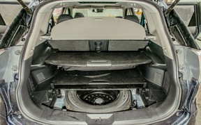 Nissan X-Trail_interior