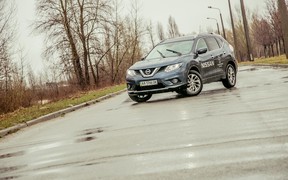 Nissan X-Trail_body