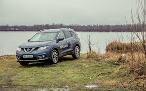 Nissan X-Trail_body