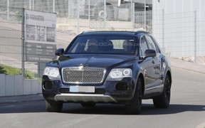 Bentley Bentayga spy