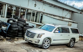 Cadillac Escalade_exterior