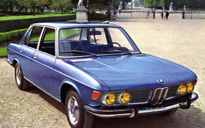 BMW E3