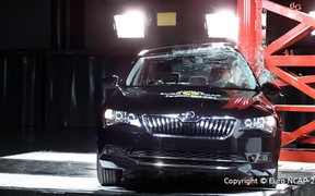 Skoda Superb Crash test