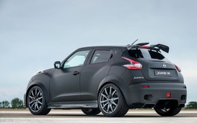 Nissan Juke-R 2.0