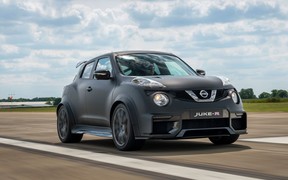 Nissan Juke-R 2.0