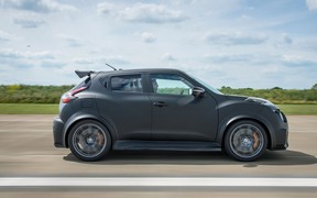 Nissan Juke-R 2.0