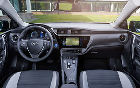 Toyota Auris Toyota Auris