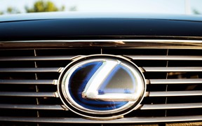 Lexus ES300h