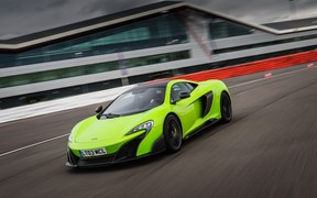 McLaren 675LT